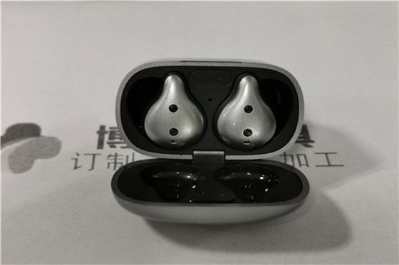 博騰納TWS藍(lán)牙耳機(jī)模具廠——專注領(lǐng)域打造13年，更對(duì)味您的定制需求